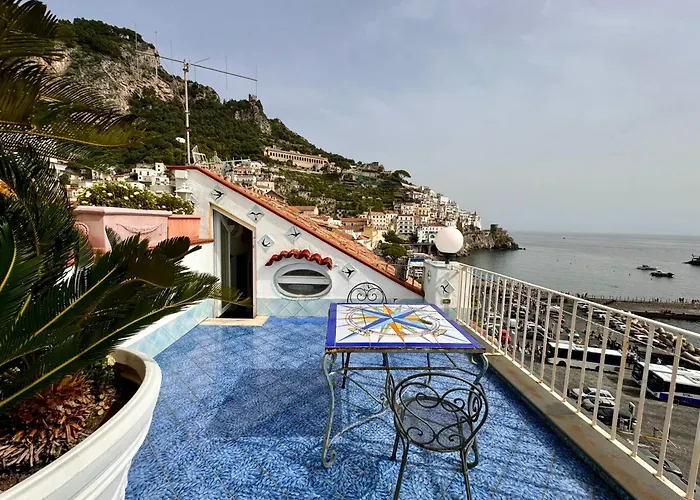 Holidays Baia D\'Amalfi