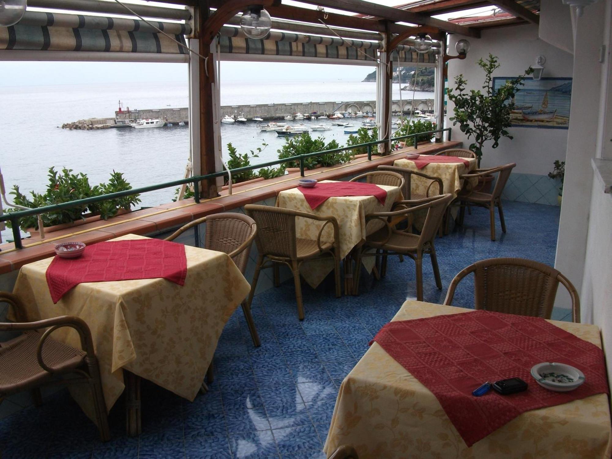 Holidays Baia D'amalfi
