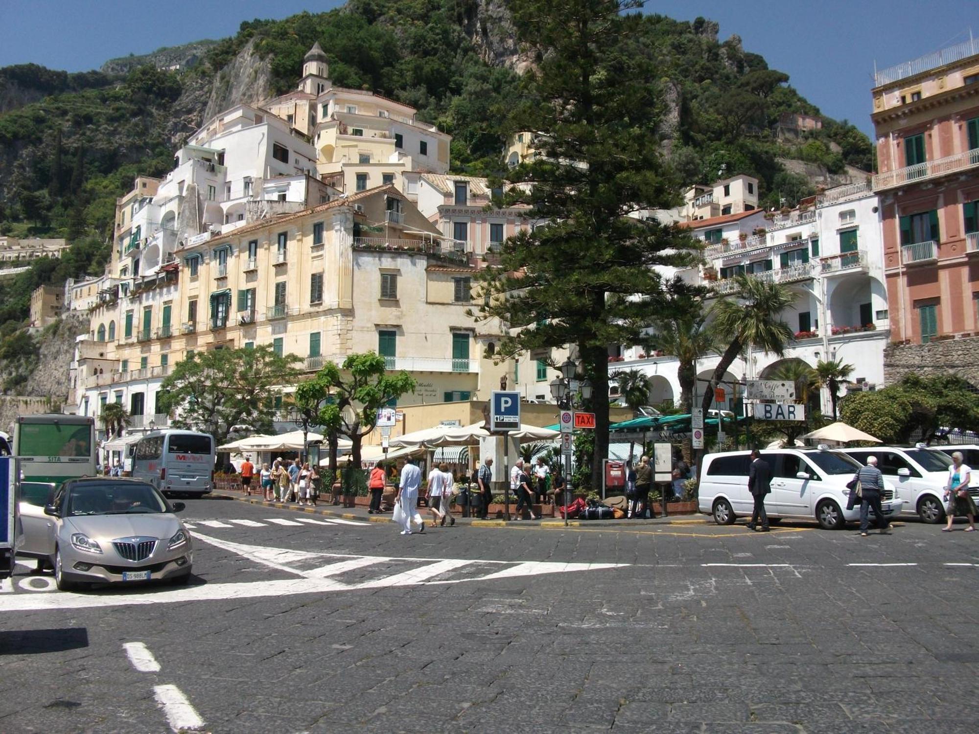 Holidays Baia D'amalfi Amalfi